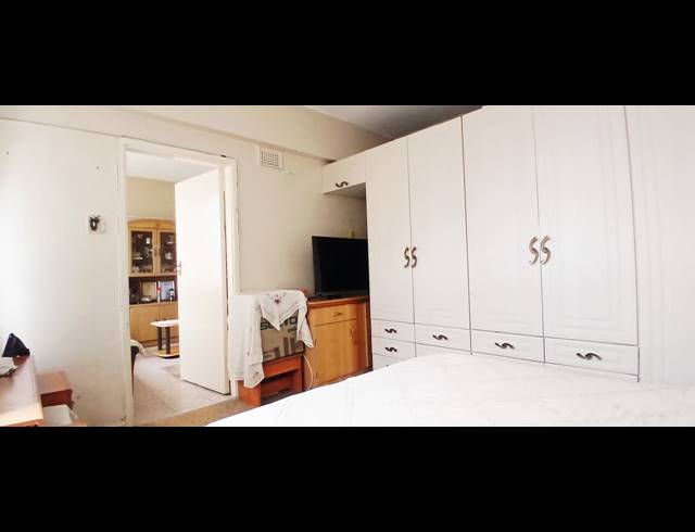 1 BEDROOM APARTMENT FOR SALE IN DURBAN CENTRAL